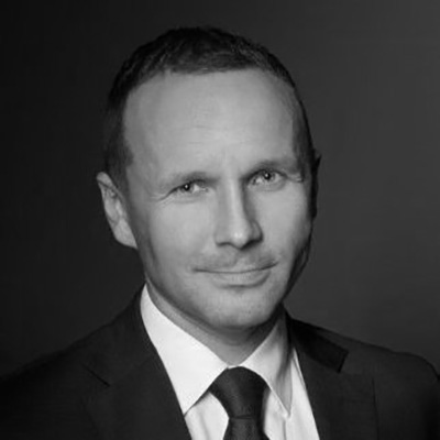 Artur Piechocki's headshot, grayscale